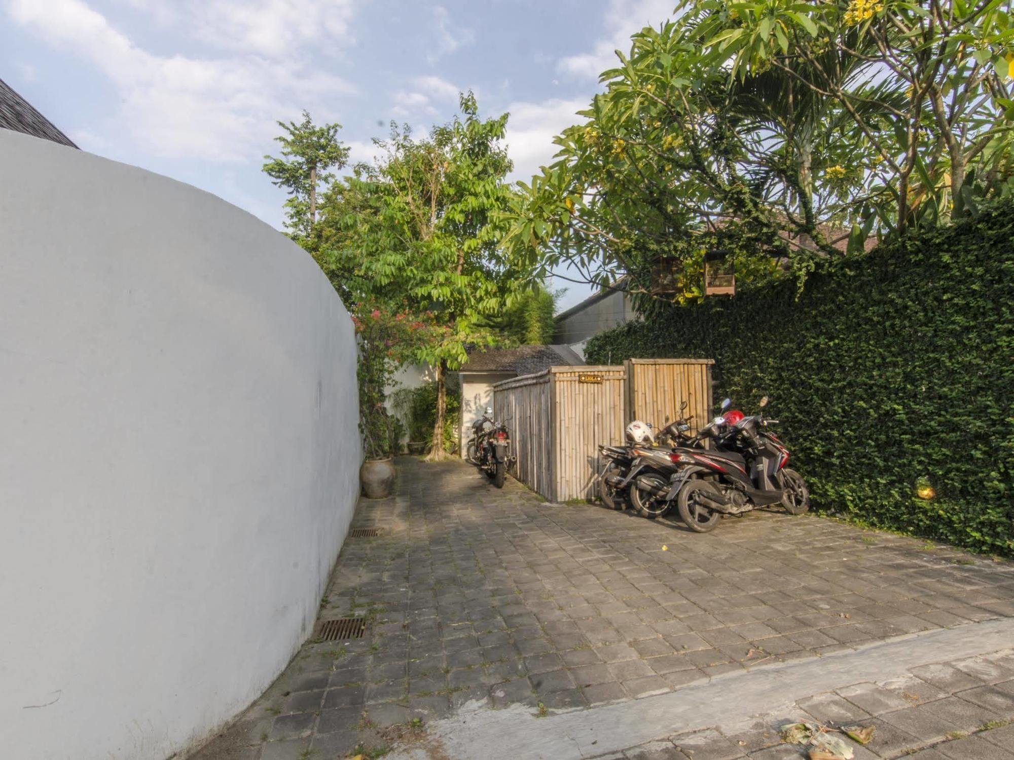 Villa Liola By Exotiq Villa Holidays Seminyak Zewnętrze zdjęcie