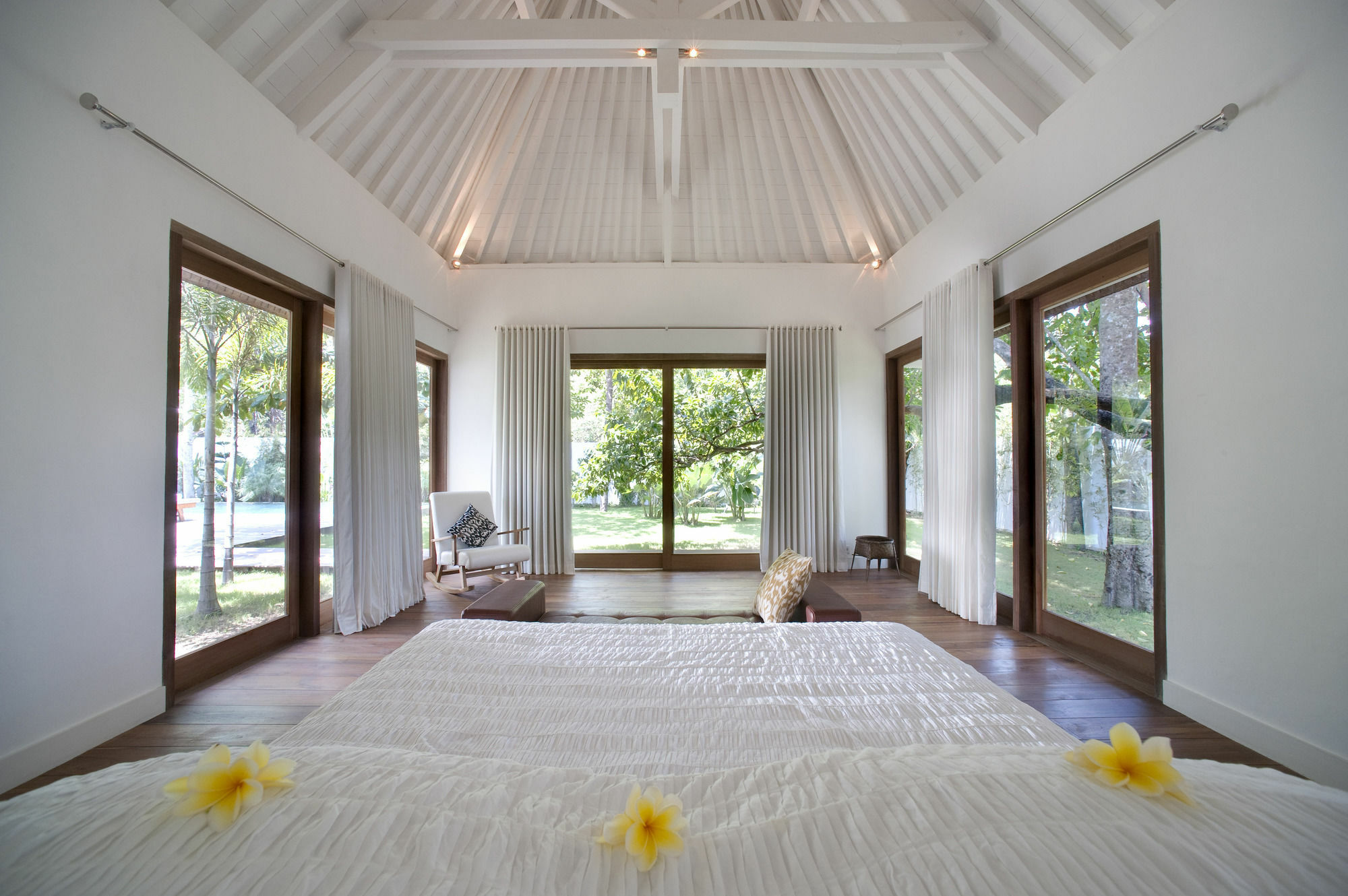 Villa Liola By Exotiq Villa Holidays Seminyak Zewnętrze zdjęcie